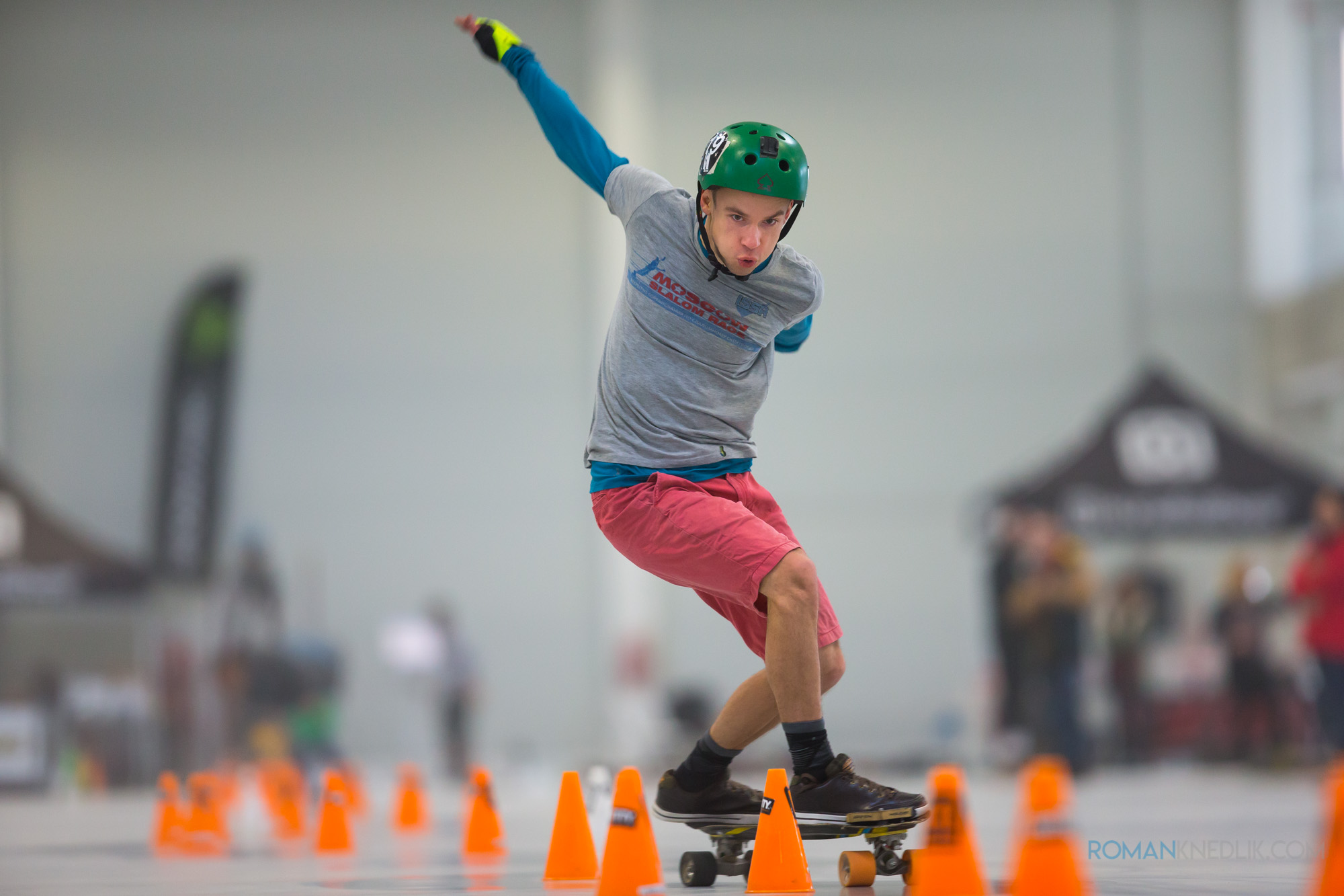 Skateslalom_indoor-2